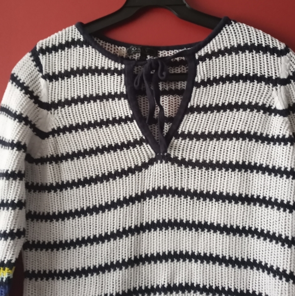 Orly  Knitted Sweater Sz Large - Picture 3 of 8